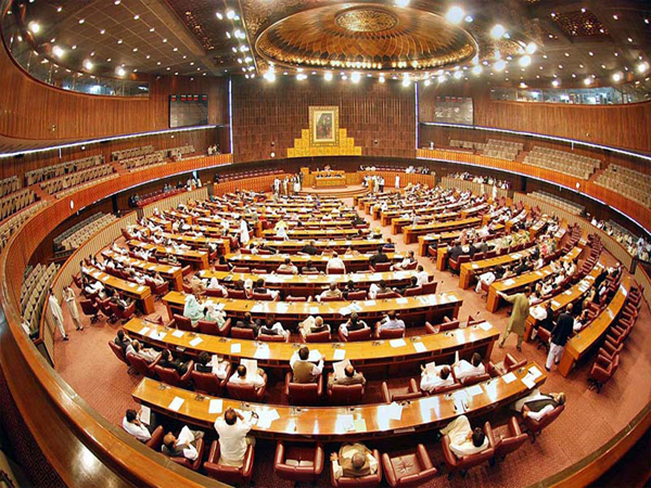 Govt defers constitutional amendment bill sine die