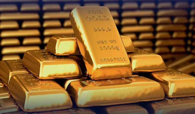 Gold prices dip by Rs 500 to Rs 275,500 per tola