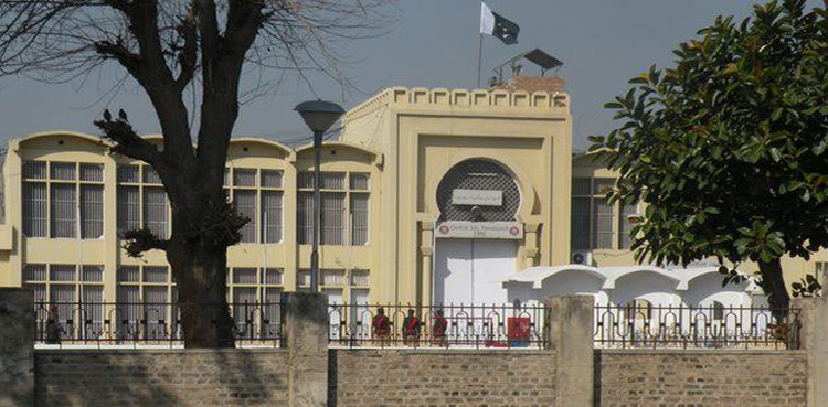 IHC strikes down ban on political discussions in jails