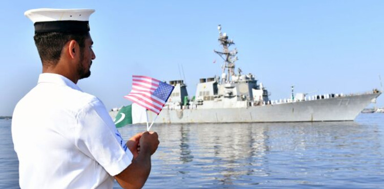 Pakistan, US navies conduct bilateral exercise in Arabian Sea