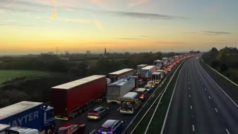 A heavily congested motorway lane