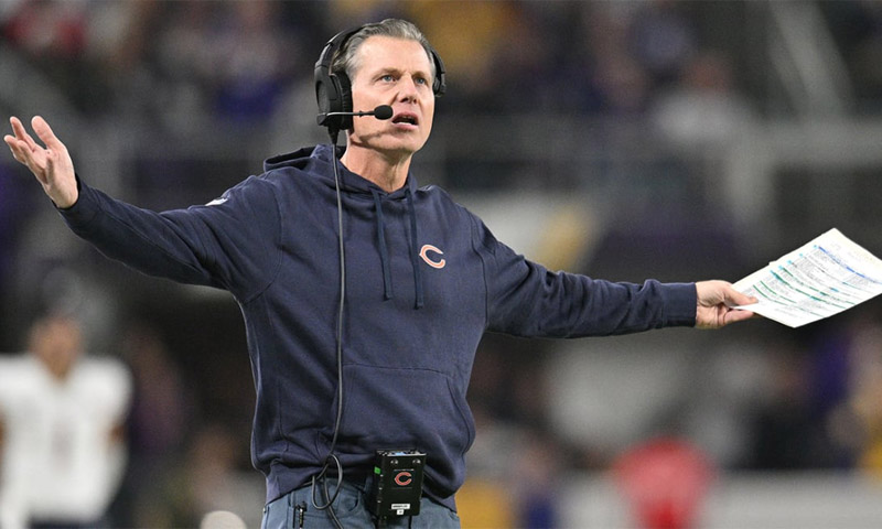 Chicago Bears fire head coach Matt Eberflus