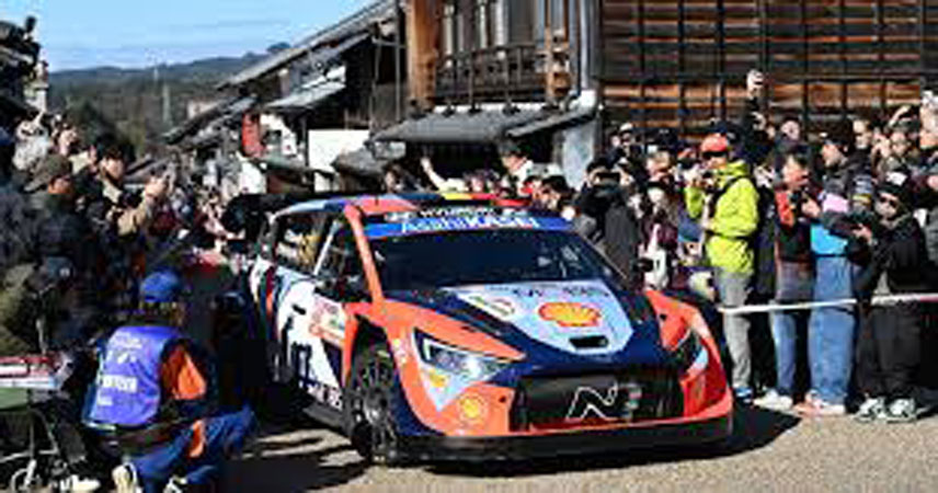 Neuville wins world title after Tanak crashes at Rally Japan