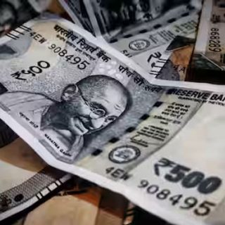 INR: Indian Rupee weakens to lifetime low