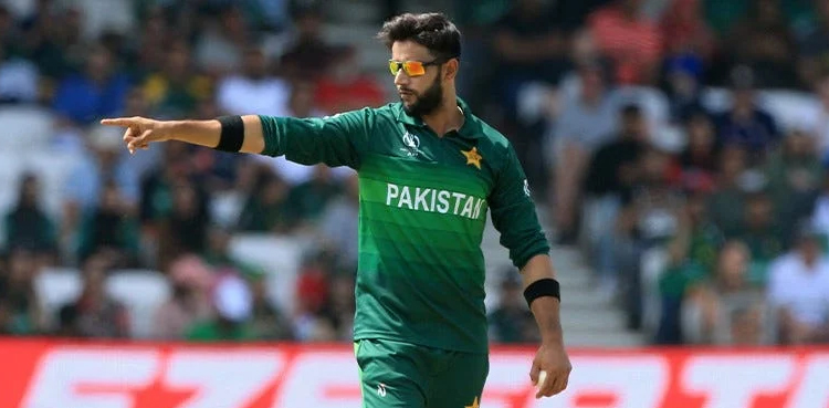 Imad Wasim announces retirement from international cricket