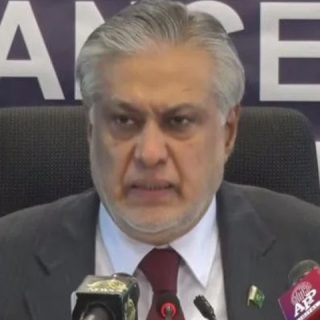 ishaq dar