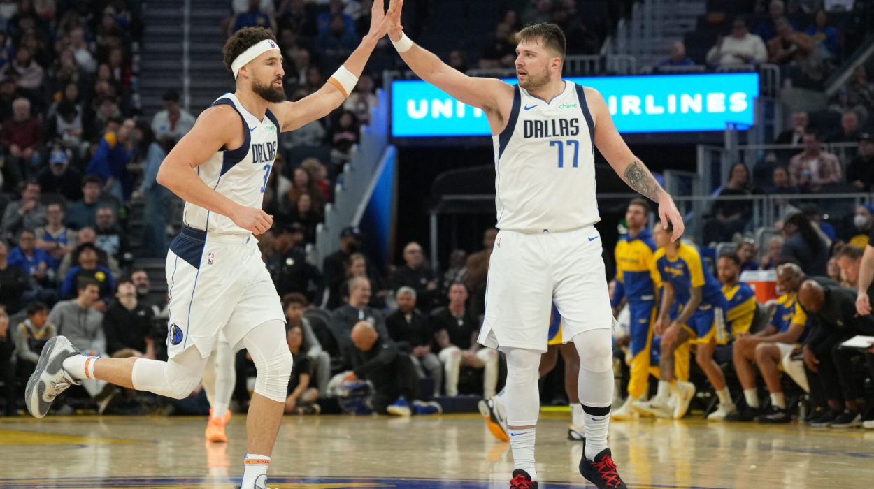 Mavericks get revenge on Curry and the Warriors