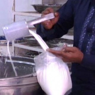 Milk ڈیری مالکان