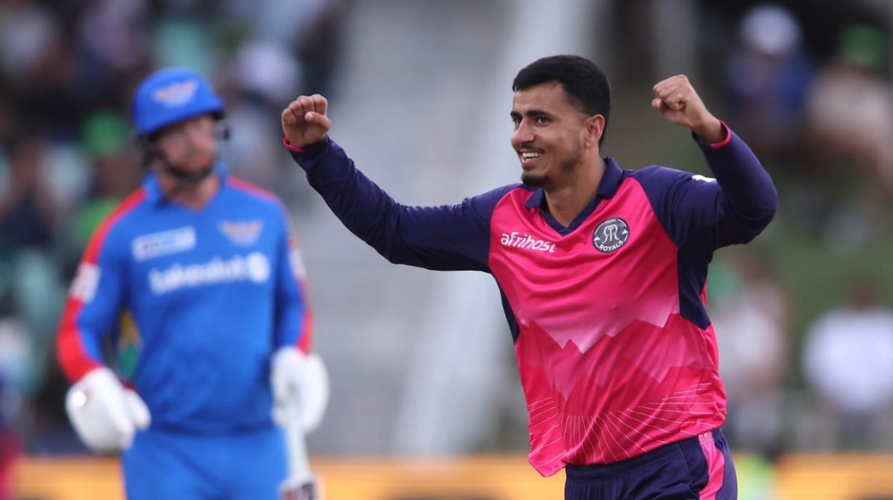 IPL 2025 - Mujeeb Ur Rahman replaces injured AM Ghazanfar for Mumbai Indians