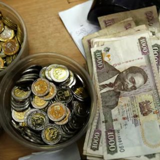 KES to USD: Kenyan Shilling flat against US Dollar