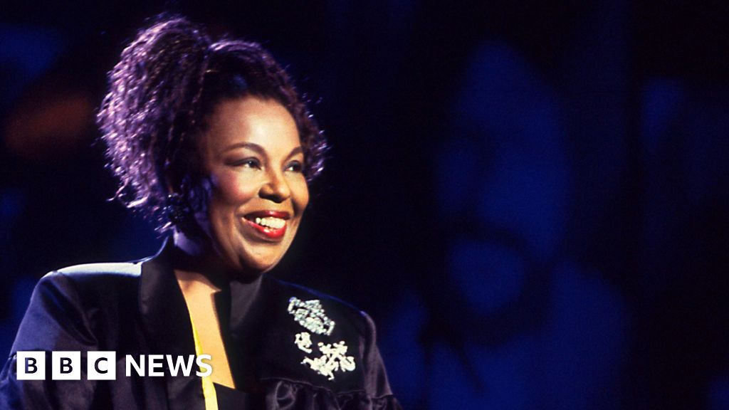 Killing Me Softly singer dies aged 88