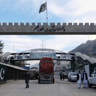 Nearly weeklong closure of Torkham border crossing disrupts trade