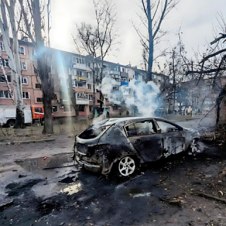 photo a burning car is seen in front of an apartment building damaged by a russian missile strike amid russia s attack on ukraine in kryvyi rih reuters