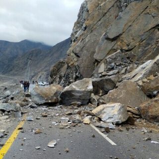 Disaster on Karakoram highway: Massive landslide halts travel