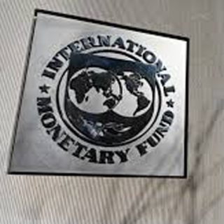 IMF urges Pakistan to meet revenue shortfall amid loan talks