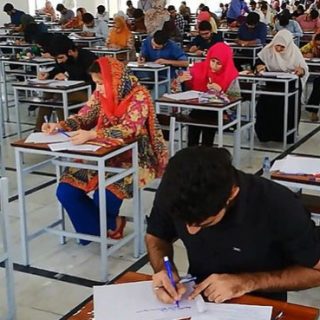 Pakistan govt to 'ban' registration of new medical & dental colleges