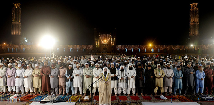 Ramadan begins in Pakistan, Taraweeh prayers start today